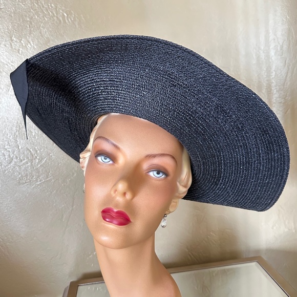 IMPRESSIVE 1970s\' NAVY STRAW WIDE BRIM HAT WITH FOLDED BACK BRIM + BLUE FLOWERS main image 5